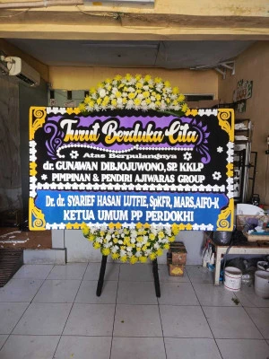 Papan Bunga di Semanan